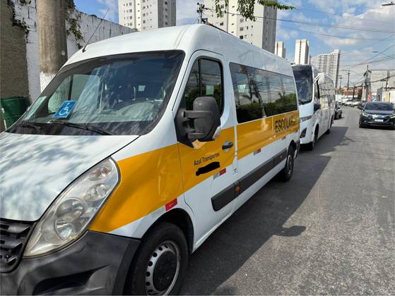 RENAULT MASTER 2.3 DCI MINIBUS EXECUTIVE L3H2 16 LUGARES 16V DIESEL 4P MANUAL